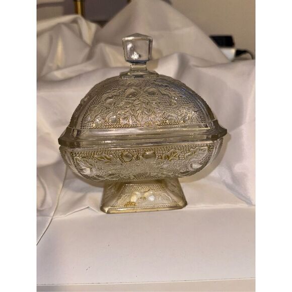 Vintage Depression glass dish lid Westmoreland needs help - Picture 13 of 13